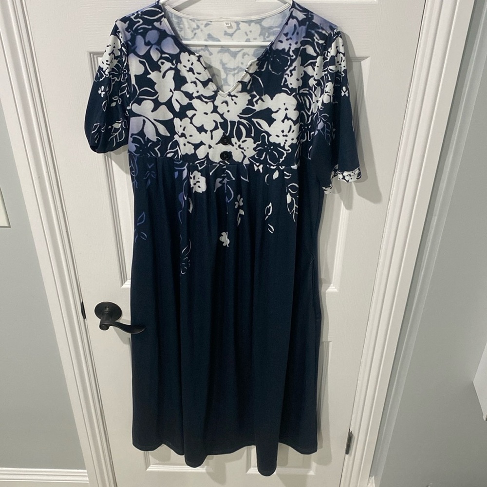 Women’s maxi dress